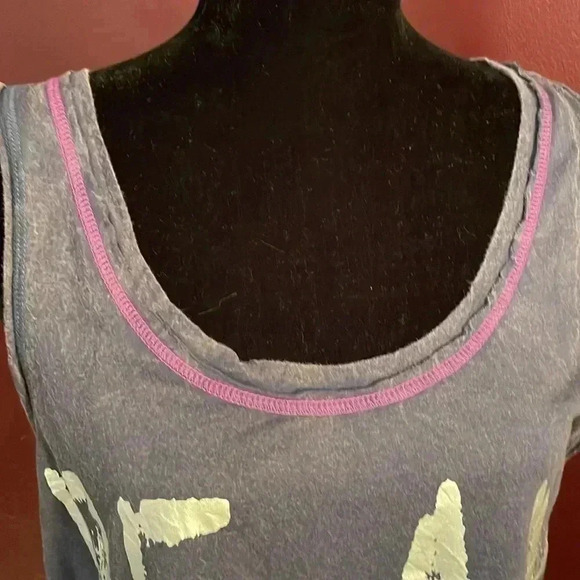 Authentic Icon Sequined & Distressed Tank Size L - Picture 3 of 9